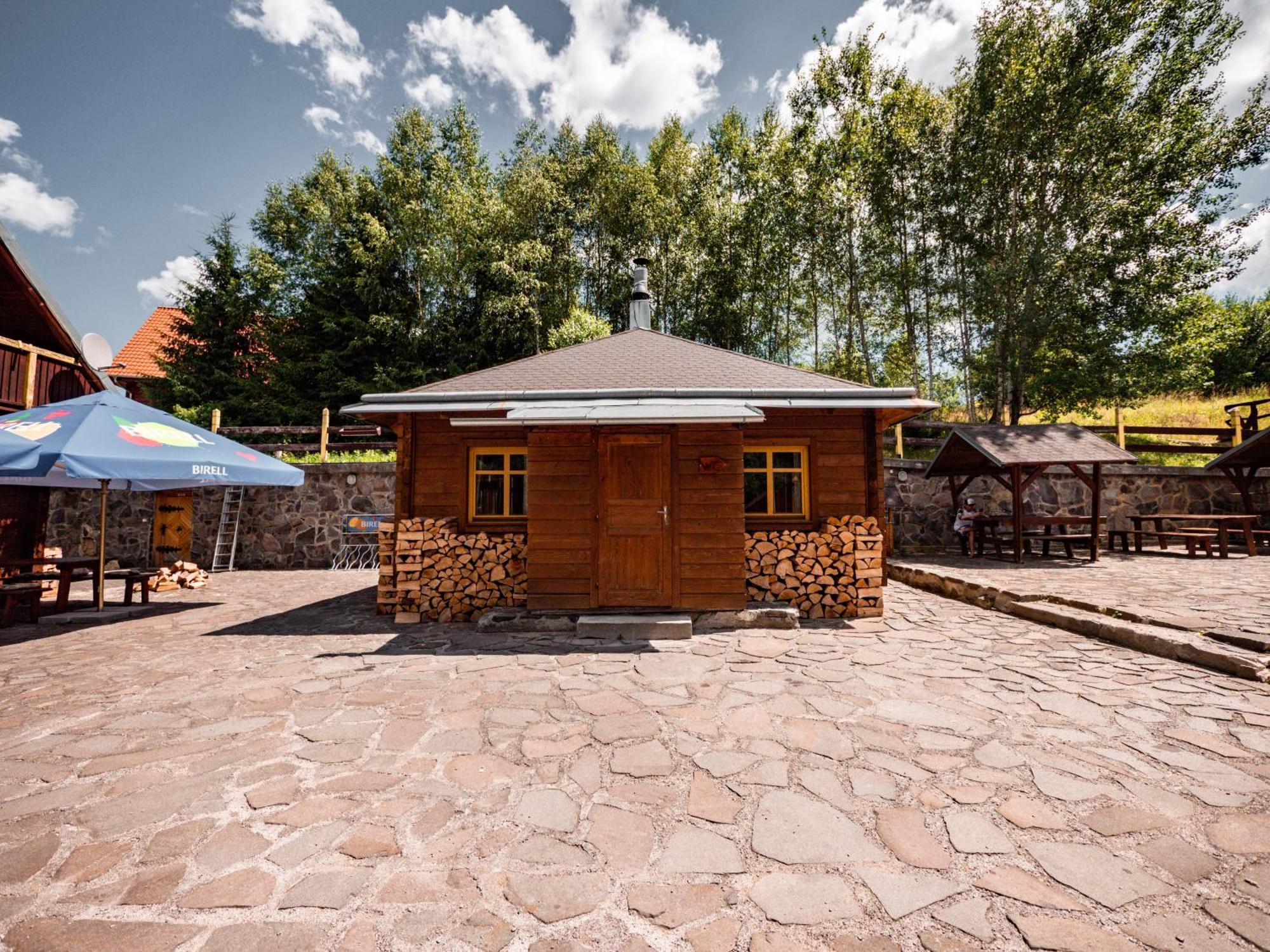 Ski Čierny Blh Exteriér fotografie